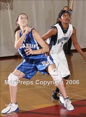 Thumbnail 3 in Northwood vs. Dana Hills (Ocean View Christmas Classic) photogallery.
