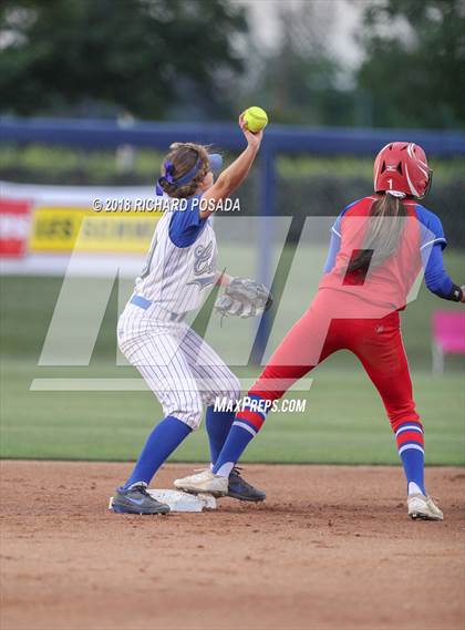 Thumbnail 1 in Clovis vs. Buchanan (CIF D1 Final) photogallery.