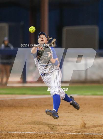 Thumbnail 2 in Clovis vs. Buchanan (CIF D1 Final) photogallery.
