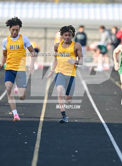 Thumbnail 3 in Pendleton Heights at Delta (100 meter) photogallery.