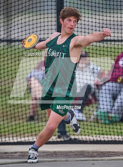 Thumbnail 1 in CCISD Ruben C Jordan Relays (Discus) photogallery.