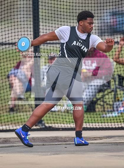 Thumbnail 1 in CCISD Ruben C Jordan Relays (Discus) photogallery.