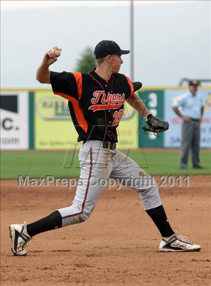 Thumbnail 3 in Northern York vs. Tunkhannock (PIAA Class AAA Final) photogallery.