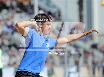 Thumbnail 3 in 50th Asics Laguna Beach Trophy Invitational (Shot Put) photogallery.