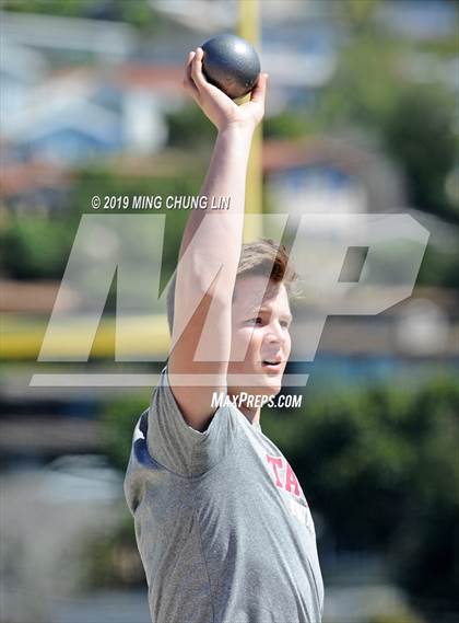 Thumbnail 1 in 50th Asics Laguna Beach Trophy Invitational (Shot Put) photogallery.