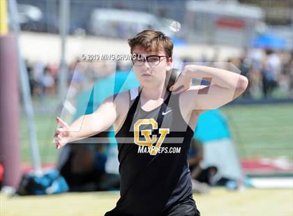 Thumbnail 2 in 50th Asics Laguna Beach Trophy Invitational (Shot Put) photogallery.