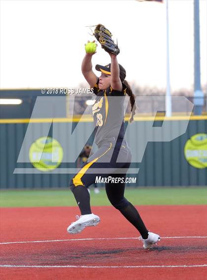Thumbnail 2 in Plano East vs Lone Star  photogallery.