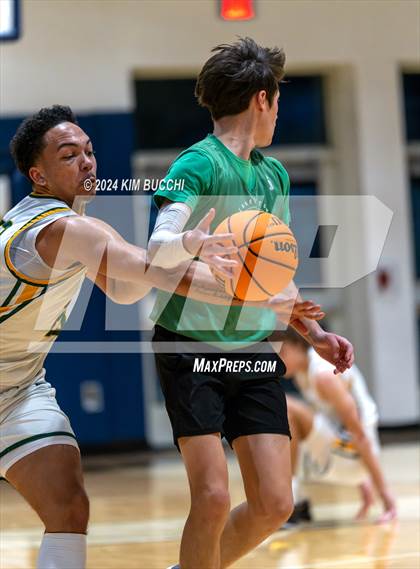 Thumbnail 3 in Greenbrier East vs Charleston Catholic (Little General C. Adam Toney Showcase) photogallery.
