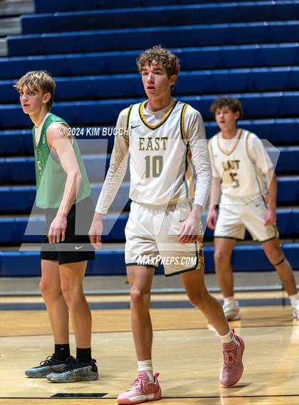 Thumbnail 3 in Greenbrier East vs Charleston Catholic (Little General C. Adam Toney Showcase) photogallery.