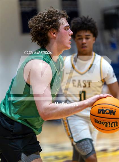 Thumbnail 3 in Greenbrier East vs Charleston Catholic (Little General C. Adam Toney Showcase) photogallery.