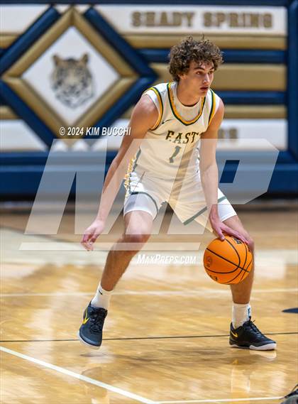 Thumbnail 3 in Greenbrier East vs Charleston Catholic (Little General C. Adam Toney Showcase) photogallery.