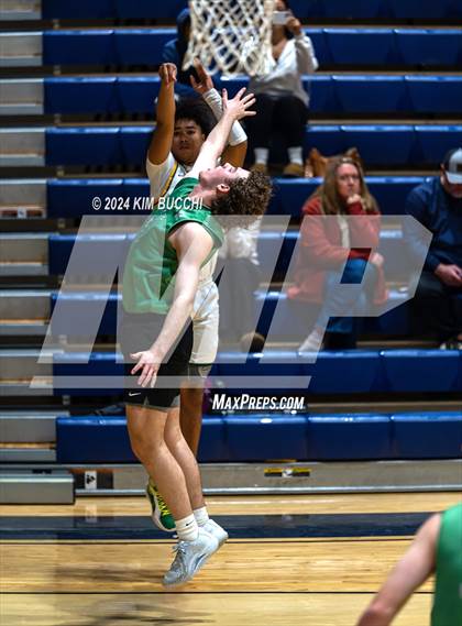 Thumbnail 2 in Greenbrier East vs Charleston Catholic (Little General C. Adam Toney Showcase) photogallery.