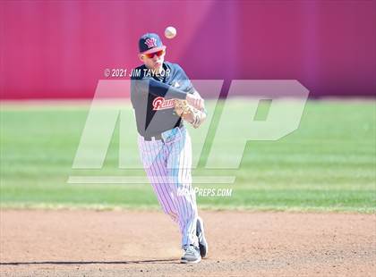 Thumbnail 1 in Alvarado vs Mineral Wells (Mineral Wells Classic) photogallery.