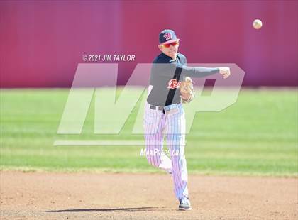 Thumbnail 3 in Alvarado vs Mineral Wells (Mineral Wells Classic) photogallery.