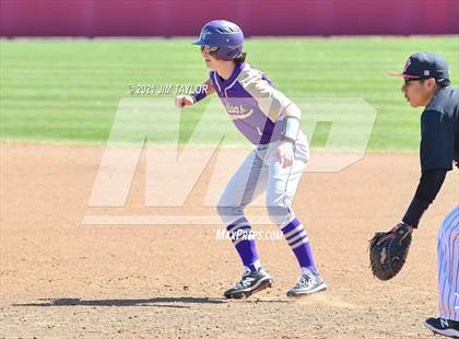 Thumbnail 2 in Alvarado vs Mineral Wells (Mineral Wells Classic) photogallery.