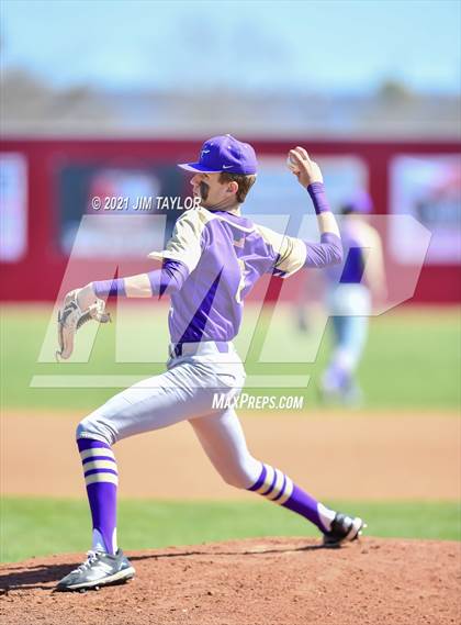 Thumbnail 1 in Alvarado vs Mineral Wells (Mineral Wells Classic) photogallery.
