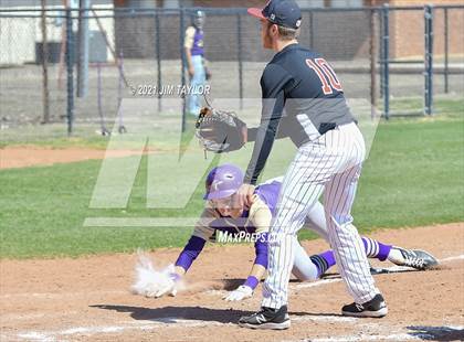 Thumbnail 3 in Alvarado vs Mineral Wells (Mineral Wells Classic) photogallery.