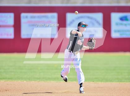 Thumbnail 2 in Alvarado vs Mineral Wells (Mineral Wells Classic) photogallery.