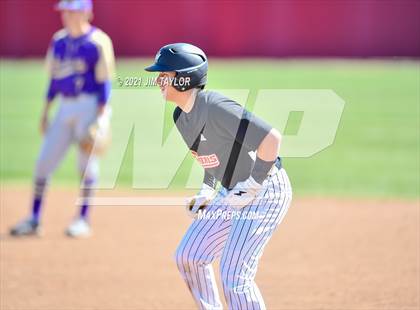 Thumbnail 3 in Alvarado vs Mineral Wells (Mineral Wells Classic) photogallery.