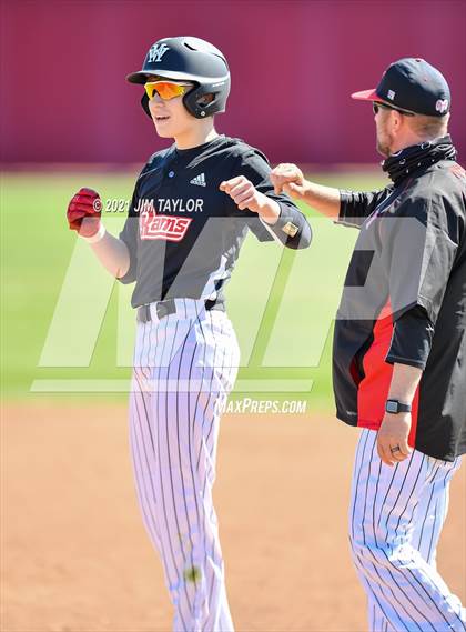 Thumbnail 2 in Alvarado vs Mineral Wells (Mineral Wells Classic) photogallery.