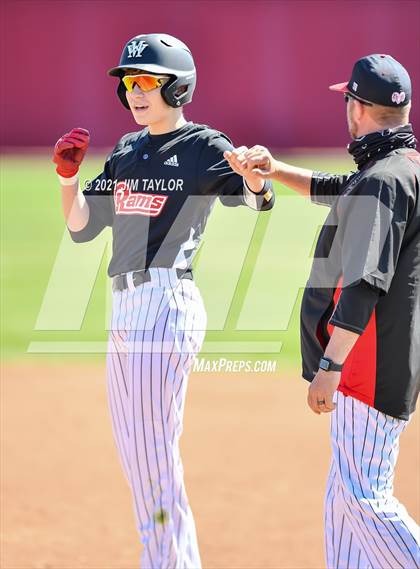 Thumbnail 1 in Alvarado vs Mineral Wells (Mineral Wells Classic) photogallery.
