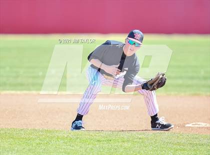 Thumbnail 3 in Alvarado vs Mineral Wells (Mineral Wells Classic) photogallery.