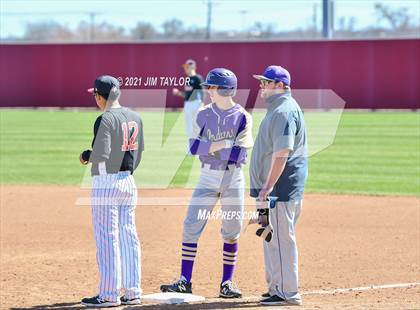 Thumbnail 3 in Alvarado vs Mineral Wells (Mineral Wells Classic) photogallery.