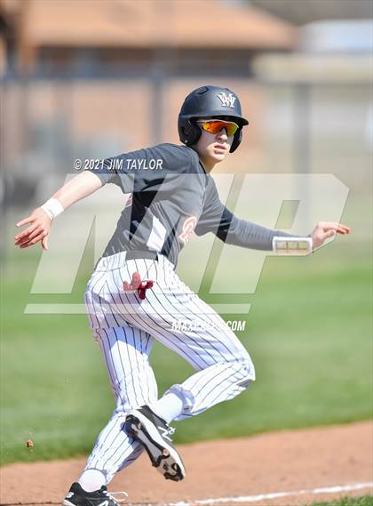 Thumbnail 3 in Alvarado vs Mineral Wells (Mineral Wells Classic) photogallery.