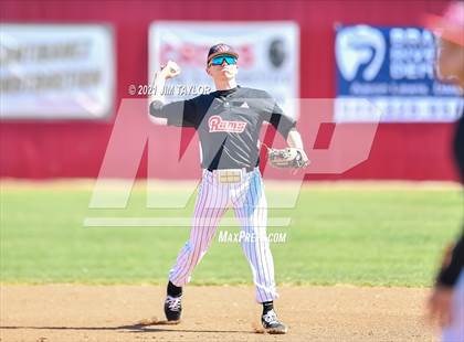 Thumbnail 2 in Alvarado vs Mineral Wells (Mineral Wells Classic) photogallery.
