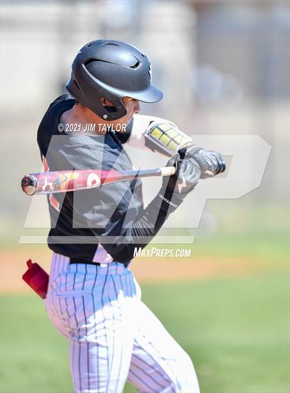Thumbnail 2 in Alvarado vs Mineral Wells (Mineral Wells Classic) photogallery.