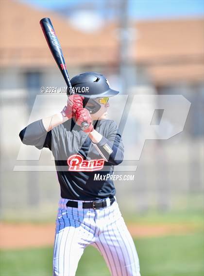 Thumbnail 3 in Alvarado vs Mineral Wells (Mineral Wells Classic) photogallery.