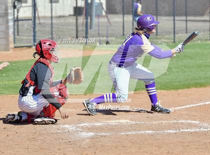 Thumbnail 1 in Alvarado vs Mineral Wells (Mineral Wells Classic) photogallery.