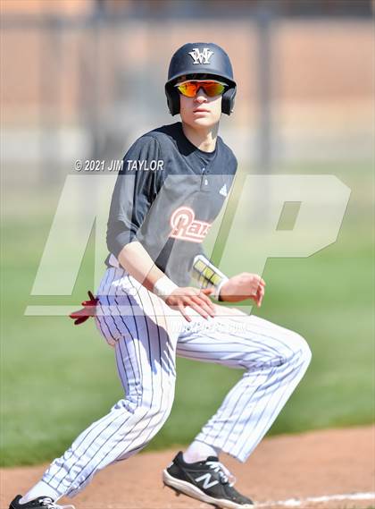 Thumbnail 2 in Alvarado vs Mineral Wells (Mineral Wells Classic) photogallery.