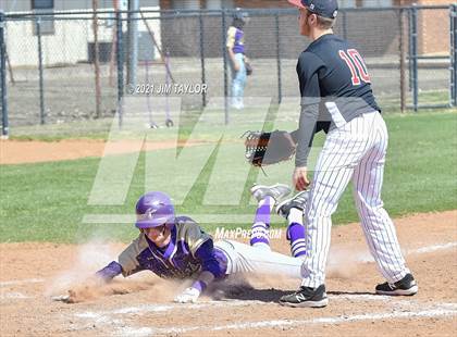 Thumbnail 2 in Alvarado vs Mineral Wells (Mineral Wells Classic) photogallery.