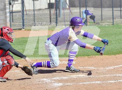 Thumbnail 1 in Alvarado vs Mineral Wells (Mineral Wells Classic) photogallery.