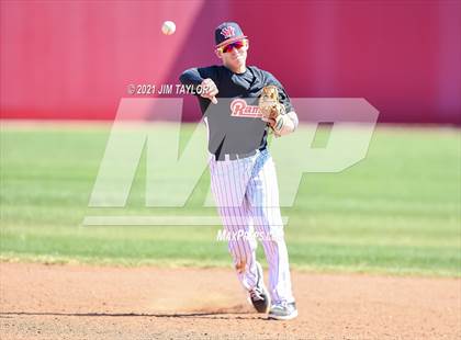 Thumbnail 2 in Alvarado vs Mineral Wells (Mineral Wells Classic) photogallery.