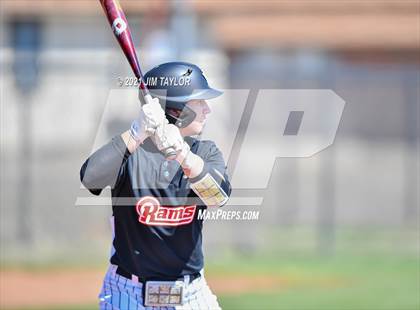Thumbnail 2 in Alvarado vs Mineral Wells (Mineral Wells Classic) photogallery.