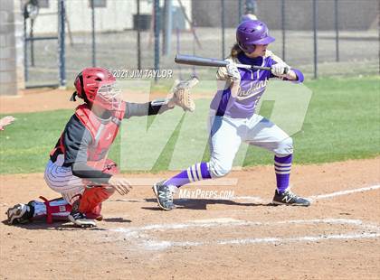 Thumbnail 2 in Alvarado vs Mineral Wells (Mineral Wells Classic) photogallery.