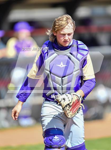 Thumbnail 2 in Alvarado vs Mineral Wells (Mineral Wells Classic) photogallery.