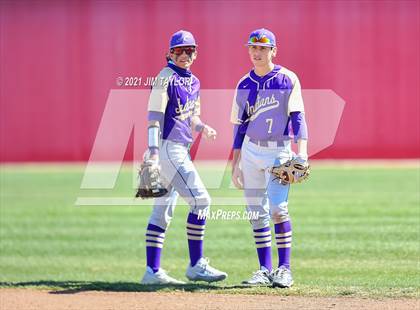 Thumbnail 3 in Alvarado vs Mineral Wells (Mineral Wells Classic) photogallery.
