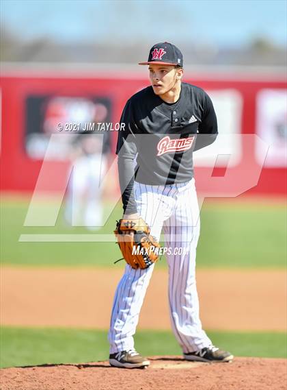 Thumbnail 1 in Alvarado vs Mineral Wells (Mineral Wells Classic) photogallery.
