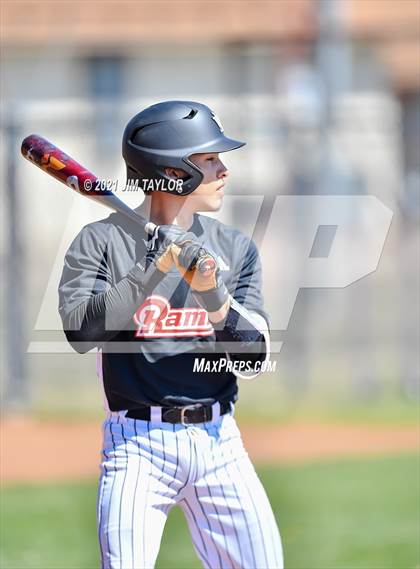 Thumbnail 1 in Alvarado vs Mineral Wells (Mineral Wells Classic) photogallery.