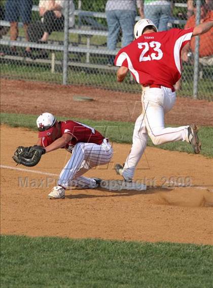 Thumbnail 1 in Harrison County vs Beechwood (State Sectional) photogallery.