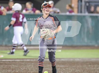 Thumbnail 1 in Wylie vs Rockwall (UIL 6A Regional Quarterfinal) photogallery.