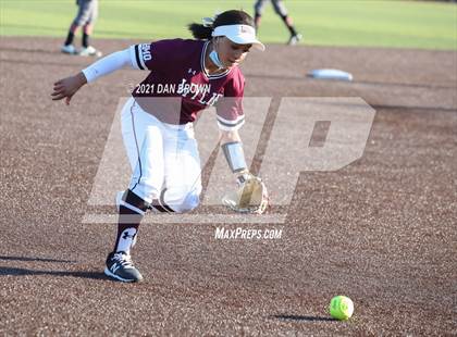 Thumbnail 1 in Wylie vs Rockwall (UIL 6A Regional Quarterfinal) photogallery.