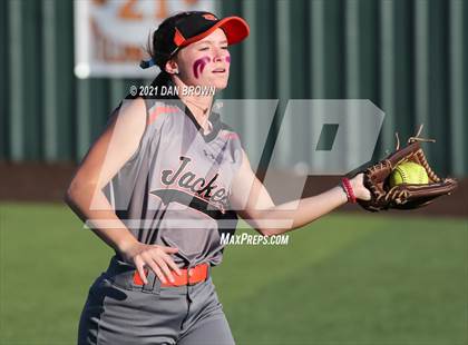 Thumbnail 3 in Wylie vs Rockwall (UIL 6A Regional Quarterfinal) photogallery.