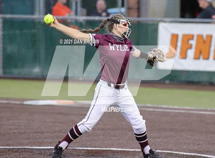 Thumbnail 2 in Wylie vs Rockwall (UIL 6A Regional Quarterfinal) photogallery.