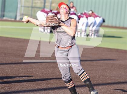 Thumbnail 3 in Wylie vs Rockwall (UIL 6A Regional Quarterfinal) photogallery.