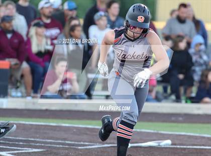 Thumbnail 3 in Wylie vs Rockwall (UIL 6A Regional Quarterfinal) photogallery.