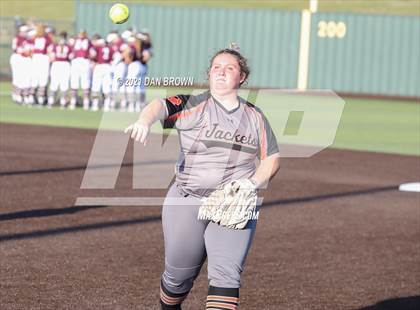 Thumbnail 3 in Wylie vs Rockwall (UIL 6A Regional Quarterfinal) photogallery.